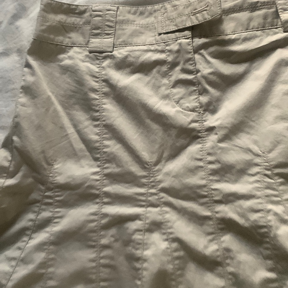 Khaki above the knee classic skirt flare bottom great condition only worn twice